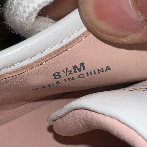 Kate Spade New York Everhart Flower Embroidery Sneakers - Sz 8.5M NWOB - Picture 11 of 11